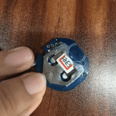 Wearable Bluetooth Beacon with IP65 Grade Waterproof, Replaceable Battery - Asset Track Pro