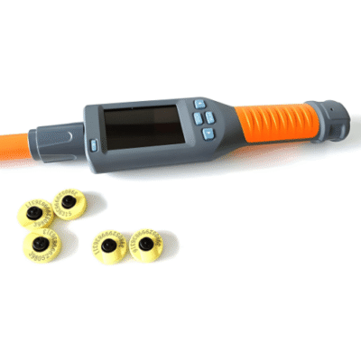 Long Range Handheld BlueTooth RFID Animal Tag Tracking Scanner - Asset Track Pro