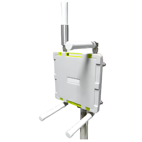 ulti-Power 8-Channel LoRaWAN Base Station with LTE & PoE – Asset Track Pro
