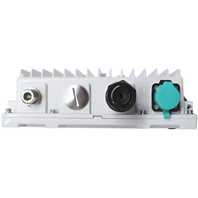 IoT LoRa Outdoor Gateway with Industrial-Grade IP67 Enclosure IoT Commercial - Asset Track Pro