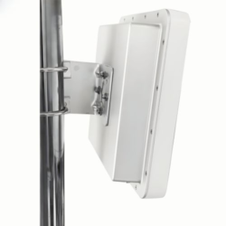 Asset Track Pro Long Distance Fixed UHF RFID Reader 9 DBi Circular Polarization Antenna UHF RFID Reader For Inventory Management – With The Frequency From 860 MHz To 960 MHz