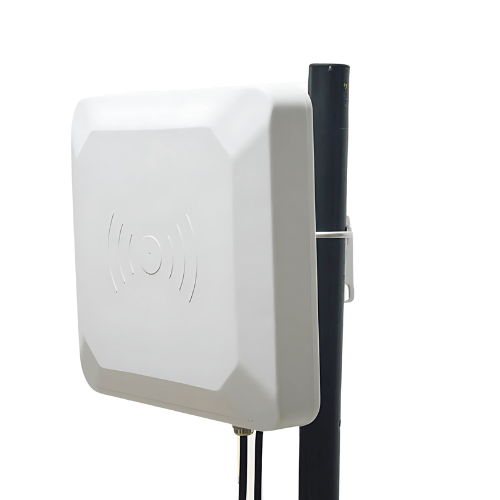 Compact RFID UHF Reader, Integrated 8 dBi Antenna for Parking Access Control - Asset Track Pro - Image 2