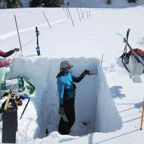 LoRaWAN-for-Glacial-and-Snowpack-Monitoring-Cloud-Server-PC-and-Mobile-Systems.png LoRaWAN for Glacial and Snowpack Monitoring - Cloud, Server, PC and Mobile Systems