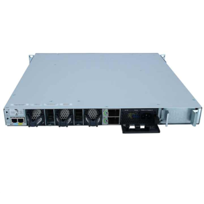 Many Port Switch with Modular Uplinks - Asset Track Pro