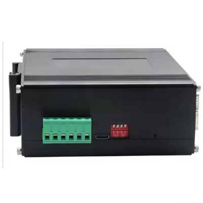 Upgradeable Desktop Wall Mount Gigabit Ethernet Unmanaged -  Asset Track Pro